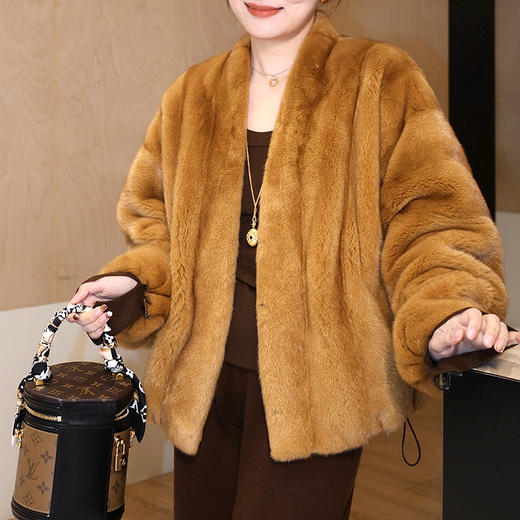 【预售7天】良木礼水貂外套(3660F) 商品图4