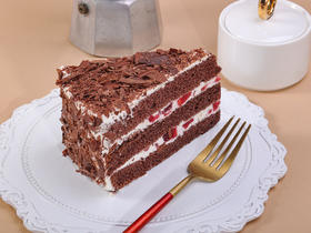 黑森林切片蛋糕