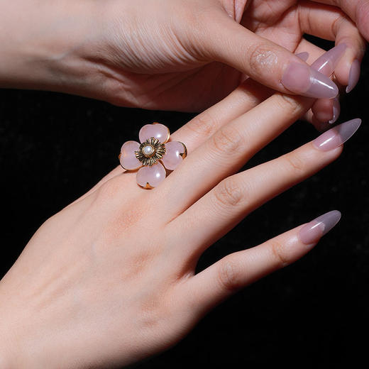 北京仓｜Goossens Paris-Trefle-天然粉色石英 珍珠 戒指［法国设计师］ 商品图3