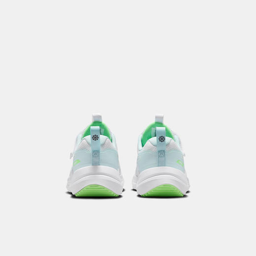 Nike Cosmic Runner 幼童运动鞋 IM6705 商品图5
