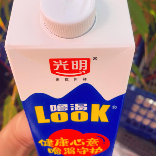 光明酸奶酒席款950毫升 商品图2