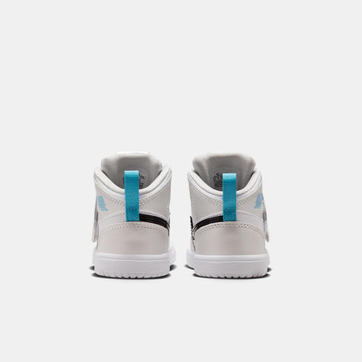 Sky Jordan 1 婴童运动鞋 HV4766 商品图5