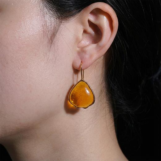 北京仓｜Gripoix Paris-Pop Glamour-浓干邑 花瓣 琉璃 耳环［法国设计师］ 商品图0