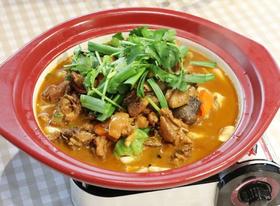 红烧土鸡炖锅