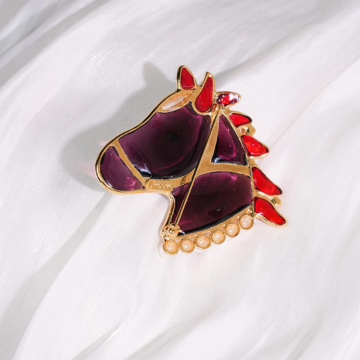 北京仓｜Gripoix Paris-blood horse with-大红大紫 紫渊 小萌马 胸针［法国设计师］ 商品图5