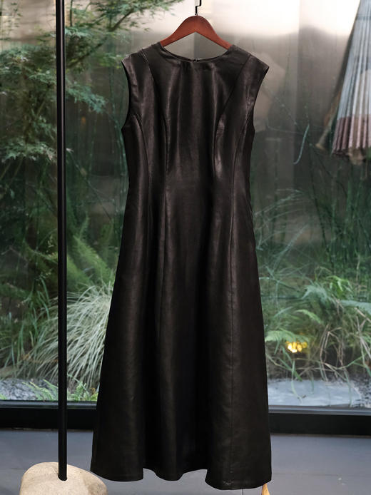 盛唐婧 | 本色行云重磅真丝香云纱时尚无袖连衣裙 商品图3