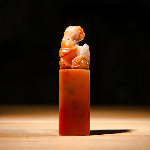 寿山石老料手雕“刘海戏金蟾”方章 商品图7