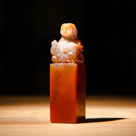 寿山石老料手雕“刘海戏金蟾”方章 商品图0