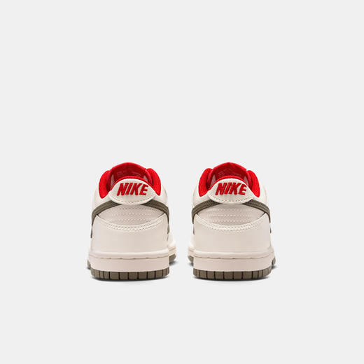 Nike Dunk Low 马年限定脱缰系列新年款大童运动鞋 IQ9793 商品图5