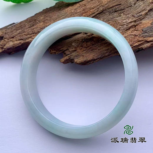 派瑞翡翠 翡翠手镯 糯种 飘花 商品图2