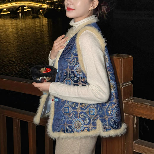 【不退不换】【预售7天】良木礼国风盘扣马甲(3551) 商品图0