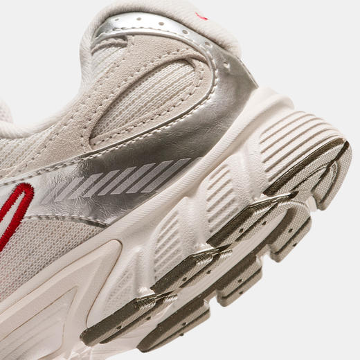 Nike V5 RNR 马年限定脱缰系列新年款大童运动鞋 IQ9794 商品图7