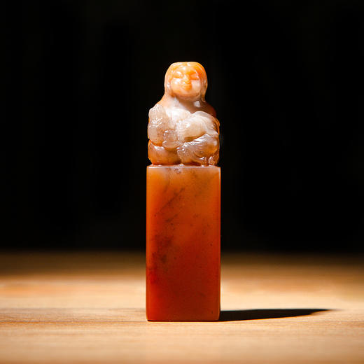 寿山石老料手雕“刘海戏金蟾”方章 商品图4