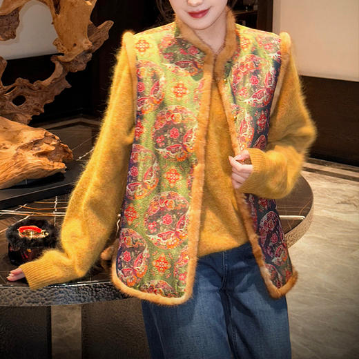 【不退不换】【预售7天】良木礼骆驼绒国风马甲（3319） 商品图10