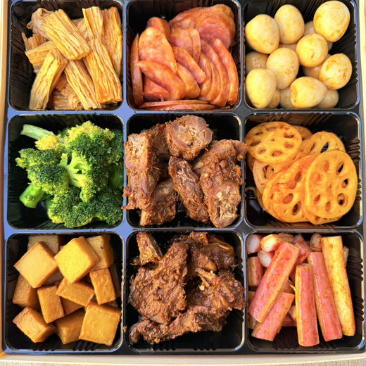 【卤味九拼】鸭脖+鸭锁骨+红肠+鹌鹑蛋+蟹棒+鱼豆腐+西蓝花+莲藕+腐竹 商品图1