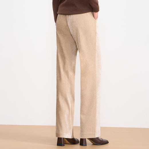 EITIE爱特爱气质燕麦色高腰显瘦休闲裤雪尼尔直筒裤冬季新款D2505909 商品图4
