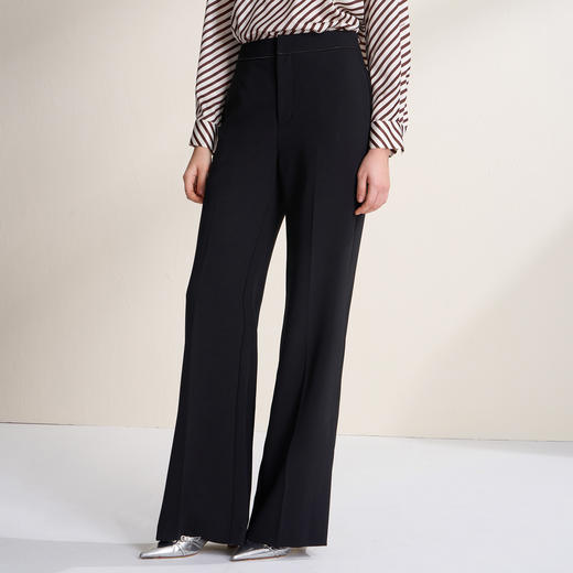 EITIE爱特爱时尚干练通勤黑色高腰百搭微喇休闲裤2026春季新款A2605101 商品图1