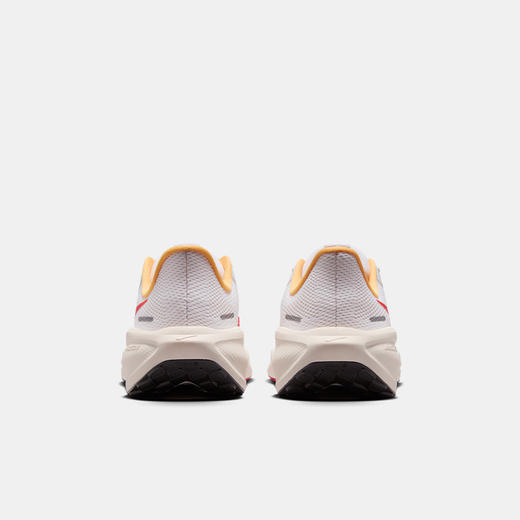 Nike Air Zoom Pegasus 41 马年限定脱缰系列新年款耐克小飞马大童跑步鞋 IQ1139 商品图5