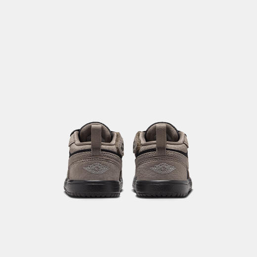 Jordan 1 Low Alt SE 婴童运动鞋 IQ8631 商品图5