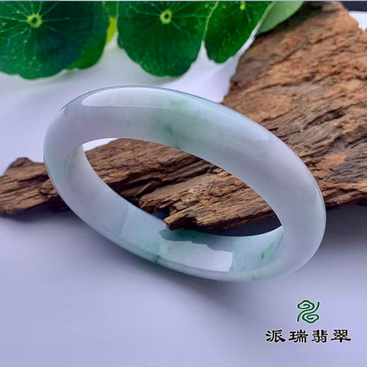 派瑞翡翠 翡翠手镯 糯种 飘花 商品图0