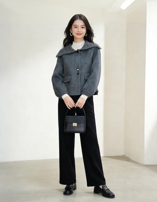 臣禾	【无龄大衣】拼接大翻领毛呢大衣短外套	JZ254080481 商品图13