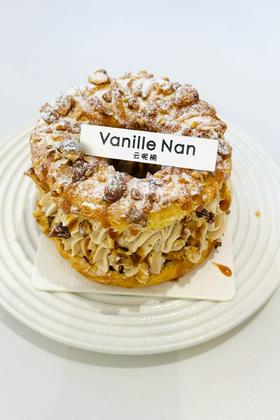 招牌焦糖榛子车轮泡芙（小）