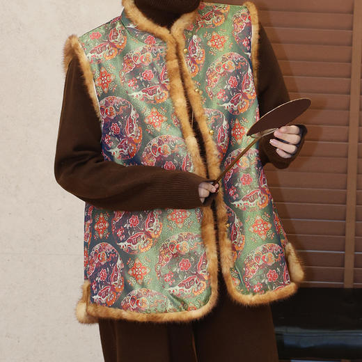 【不退不换】【预售7天】良木礼骆驼绒国风马甲（3319） 商品图8