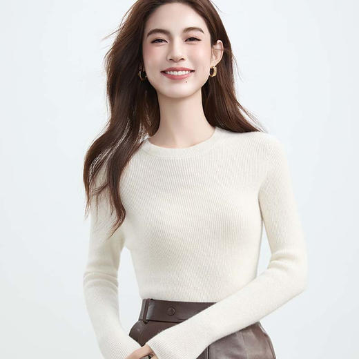 VogoPetite 100%山羊绒 圆领打底显瘦针织衫 BP141F1109 商品图1