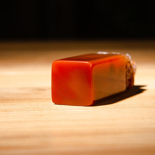 寿山石老料手雕“刘海戏金蟾”方章 商品图8