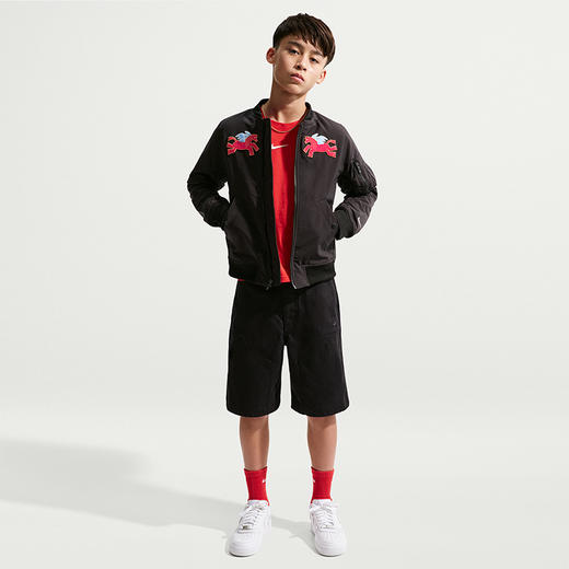 Nike Sportswear 马年限定脱缰系列新年款大童运动夹克 IQ3929 商品图3