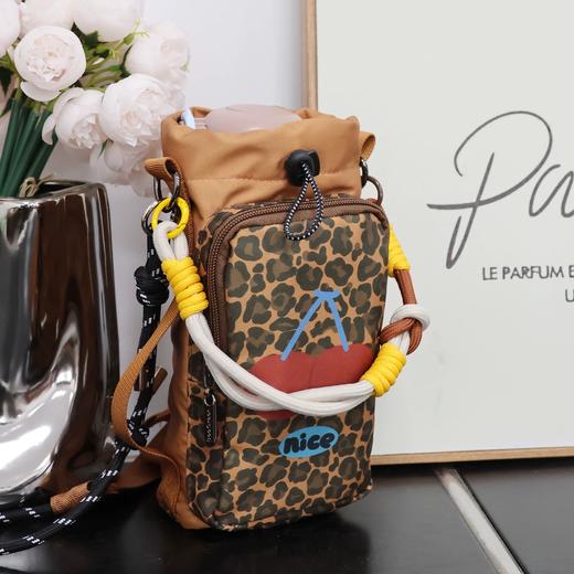 BEE系列斜挎包 商品图3