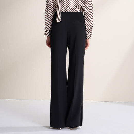 EITIE爱特爱时尚干练通勤黑色高腰百搭微喇休闲裤2026春季新款A2605101 商品图4