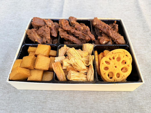 【荤素六拼】鸭脖+鸭翅+鸭锁骨+腐竹+莲藕+鱼豆腐 商品图4