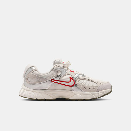 Nike V5 RNR 马年限定脱缰系列新年款大童运动鞋 IQ9794 商品图2