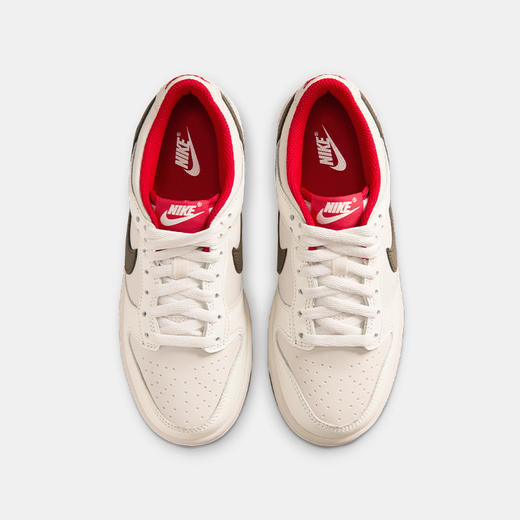 Nike Dunk Low 马年限定脱缰系列新年款大童运动鞋 IQ9793 商品图3