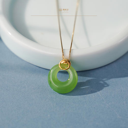 「鎏金岁月」系列【春黛】金镶碧玉吊坠 商品图1