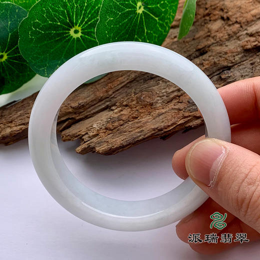 派瑞翡翠 翡翠手镯 糯种 浅紫 商品图3