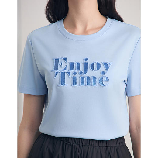 EITIE爱特爱简约logo印花短袖T恤女宽松显瘦圆领上衣2026春季新款8502203 商品图9