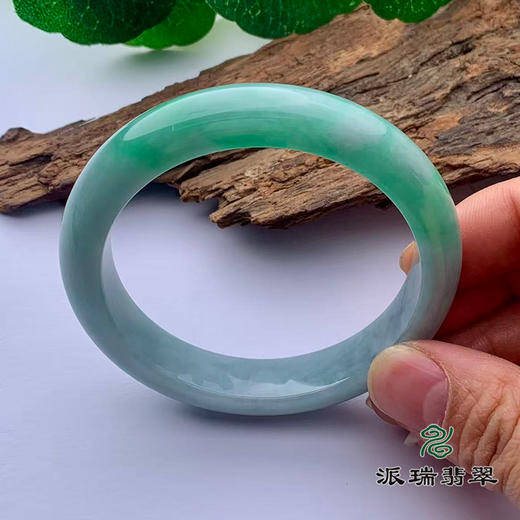 派瑞翡翠 翡翠手镯 糯种 飘花 商品图2