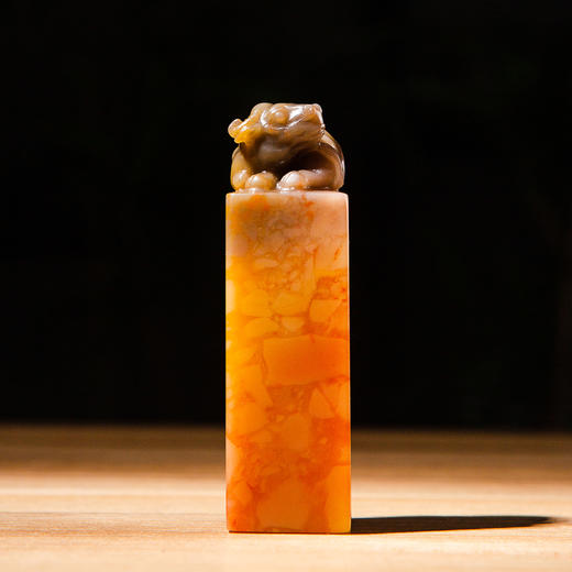 寿山石老料手雕“卧牛”方章 商品图4