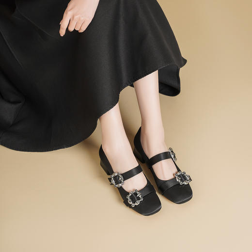 Westory2026年春季缎面低跟小方头双带玛丽珍鞋通勤百搭浅口单鞋W26AE50231 商品图1