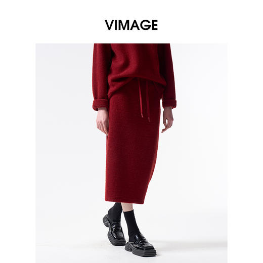 VIMAGE纬漫纪休闲直筒包臀显瘦氛围感红色针织半身裙2026春季新款V2506202 商品图5