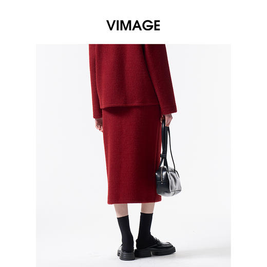 VIMAGE纬漫纪休闲直筒包臀显瘦氛围感红色针织半身裙2026春季新款V2506202 商品图4