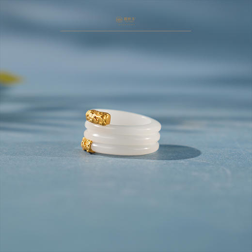 「鎏金岁月」系列【瑶官】金镶羊脂白玉戒指 商品图3