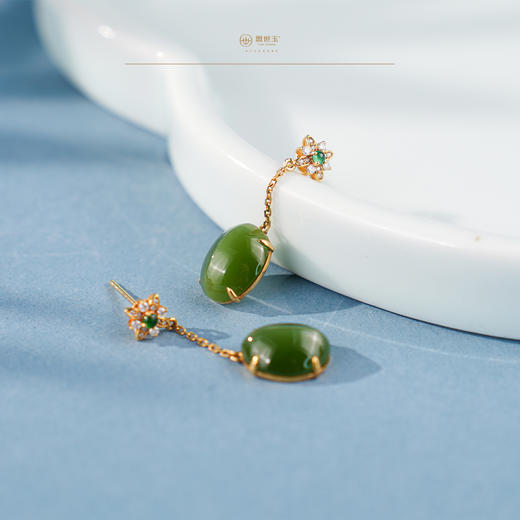 「鎏金岁月」系列【羡春】金镶碧玉猫眼耳坠 商品图1