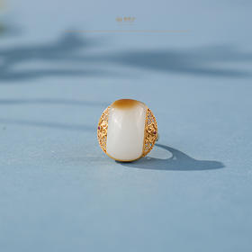 「鎏金岁月」系列【蜜雪】金镶羊脂玉蓝宝戒指