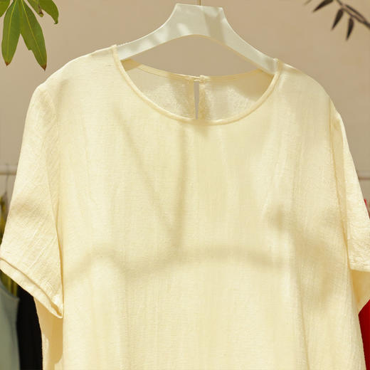 【抖音专属】无袖连衣裙(24707530凝脂) 商品图1