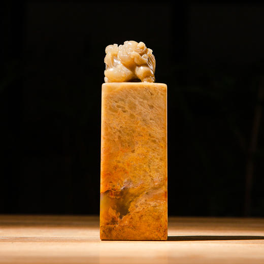 巴林福黄老料手雕“福在眼前”方章 商品图4