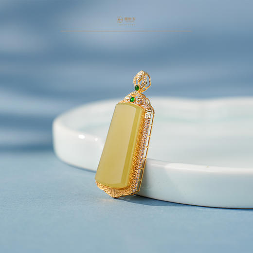 「鎏金岁月」系列【洛神】金镶黄玉牌 商品图2