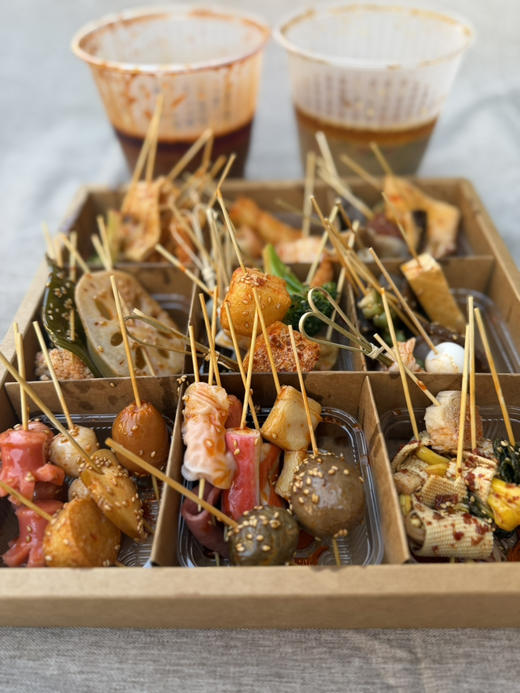 钵钵鸡90串  45串素菜+45串肉菜  配麻辣或藤椒料汁1桶 商品图3